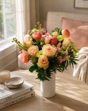 Load image into Gallery viewer, Monthly Flower Subscription (Recurring) - FREE SHIPPING!
