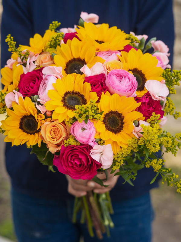 Here Comes The Sun(flower) Flower Bouquet