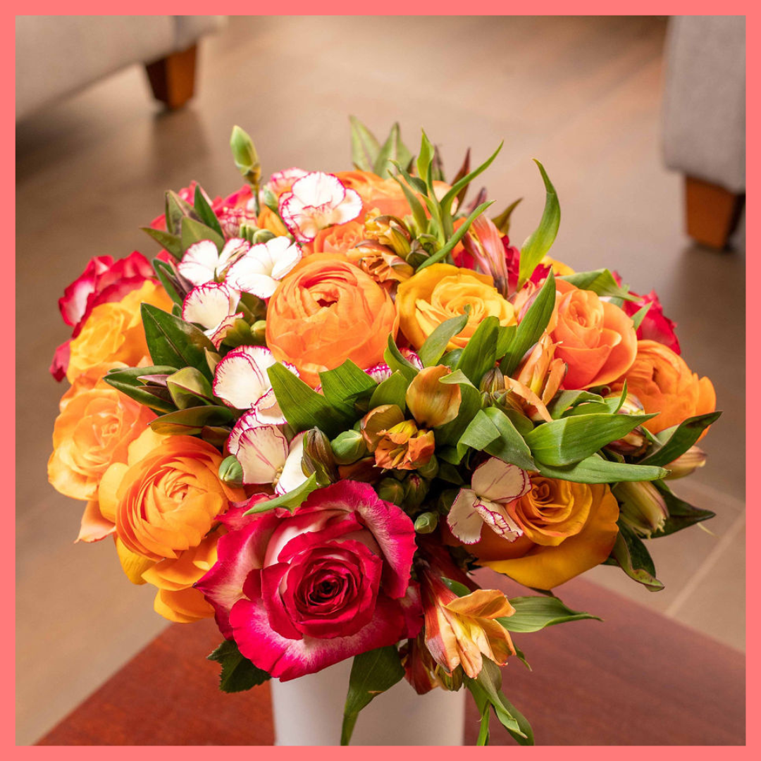 The Always Thankful flower bouquet includes mixed stems of roses, ranunculus, alstroemeria, hebes, and solomio. Please note that as flowers are a live product, colors and varieties may slightly vary from the photos shown to provide you with the freshest and most beautiful bouquet.