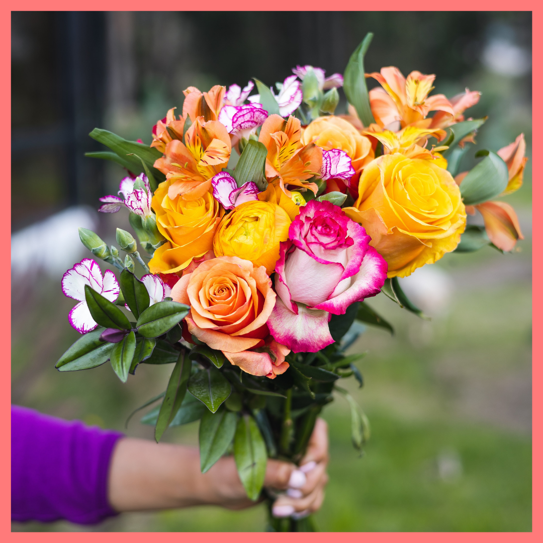 The Always Thankful flower bouquet includes mixed stems of roses, ranunculus, alstroemeria, hebes, and solomio. Please note that as flowers are a live product, colors and varieties may slightly vary from the photos shown to provide you with the freshest and most beautiful bouquet.