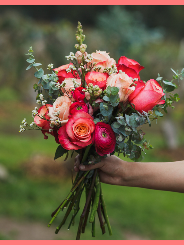 Order The Shirley flower bouquet from our Spring Collection. The Shirley bouquet includes mixed stems of eucalyptus, roses, ranunculus, snapdragons, limonium. The flowers will be shipped directly from the farm to you!